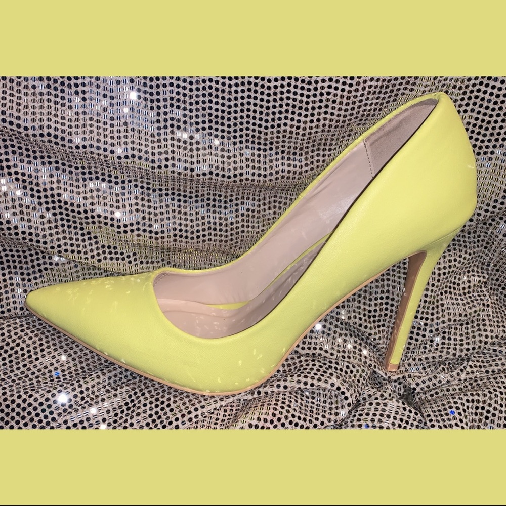 Brand new lime green/yellow neon pumps